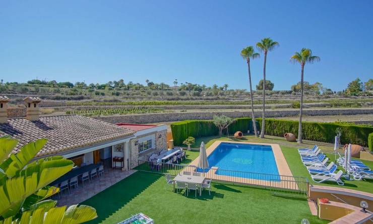 Resale - Villa -
Benissa - Fustera