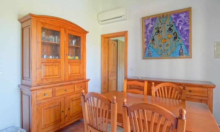 Resale - Villa -
Benissa - Fustera