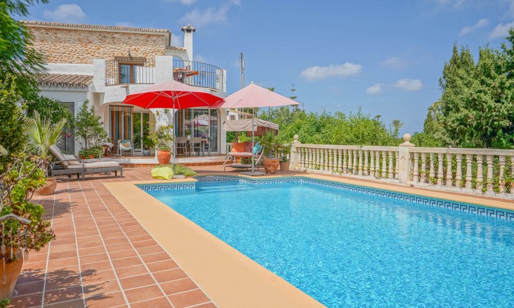 Resale - Villa -
Benissa - Busseit