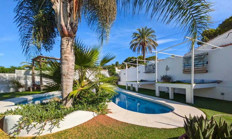 Reventa - Villa -
Jávea - Tosalet