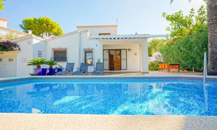 Resale - Villa -
Denia - Corral de Calafat