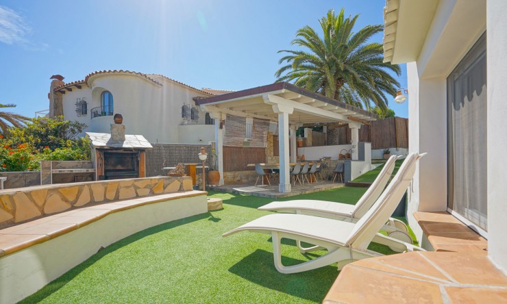 Reventa - Villa -
Calpe - Canuta