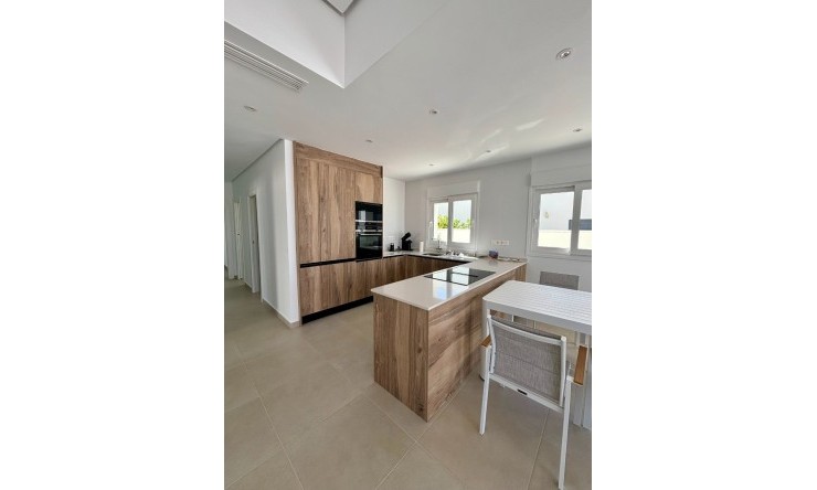 Nowe budownictwo - Willa -
Benijofar