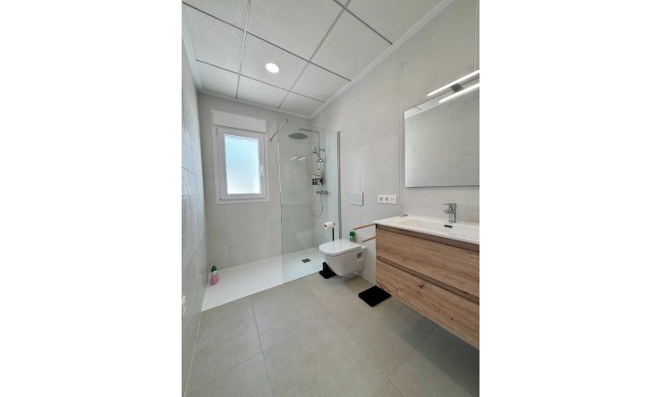 Nowe budownictwo - Willa -
Benijofar