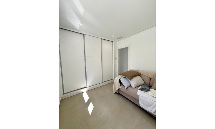 Nowe budownictwo - Willa -
Benijofar