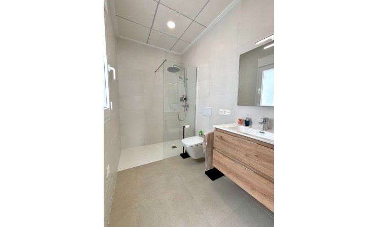 Nowe budownictwo - Willa -
Benijofar