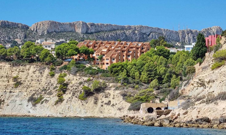 Resale - Villa -
Calpe - La manzanera