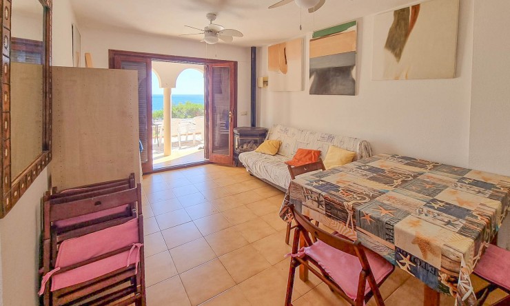 Resale - Villa -
Calpe - La manzanera