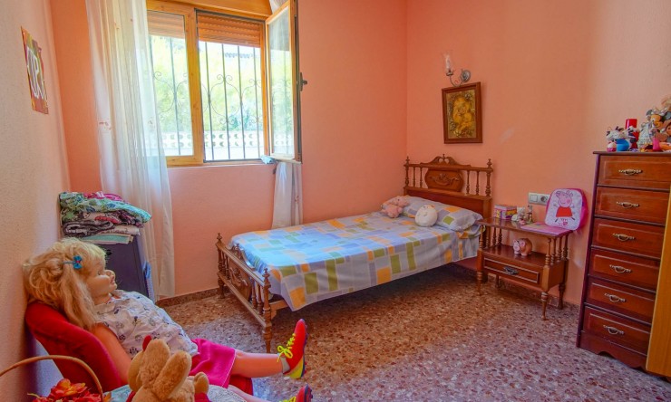 Resale - Villa -
Denia - Campusos