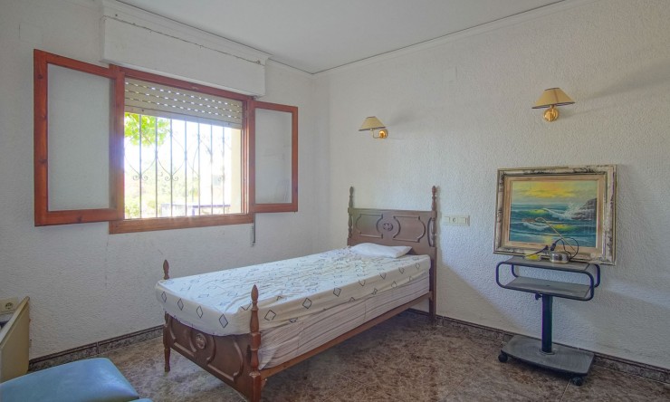 Resale - Villa -
Denia - Campusos