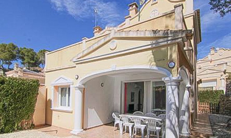 Resale - Villa -
Calpe - Cometa III