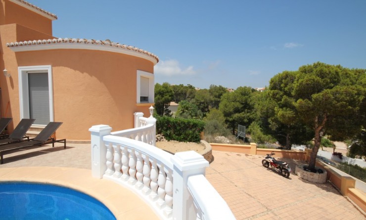 Resale - Villa -
Jávea - Balcon al Mar