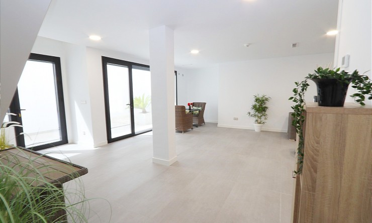 Herverkoop - Villa -
Finestrat