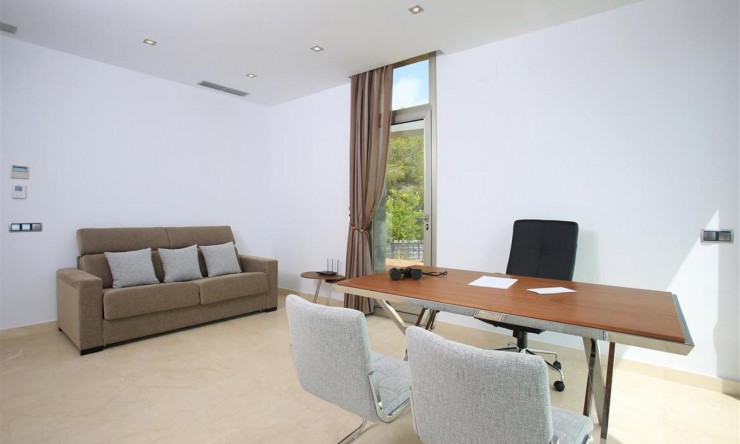 Resale - Villa -
Altea