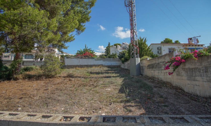 Resale - Villa -
Calpe - Partida La Calalga