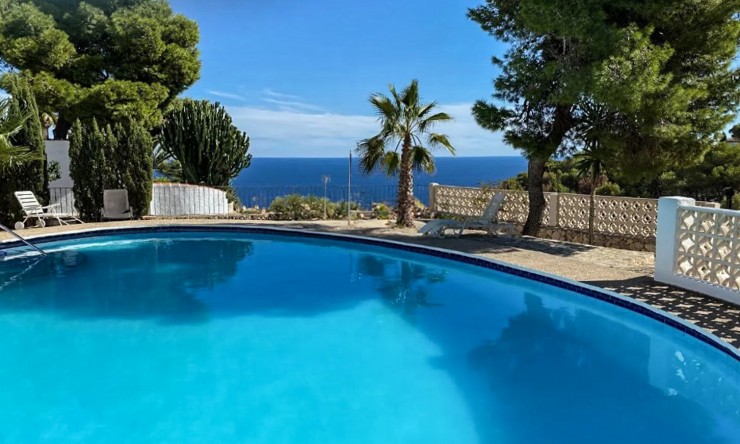 Resale - Villa -
Jávea - Portichol