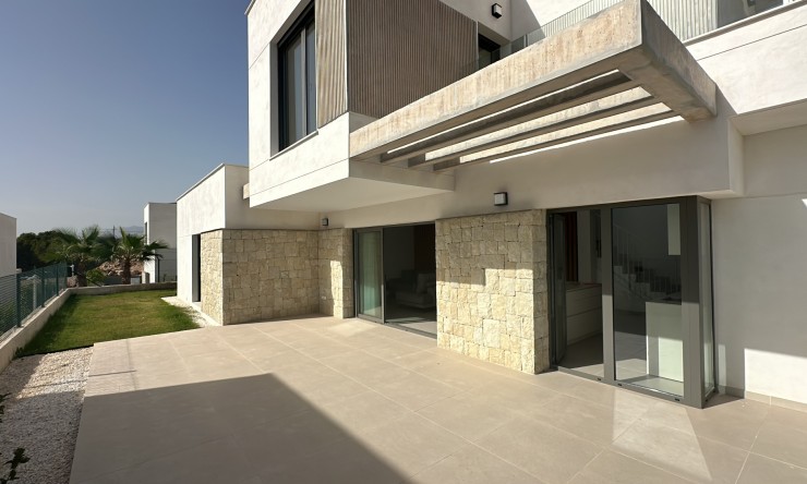 Nueva construcción  - Villa -
Finestrat