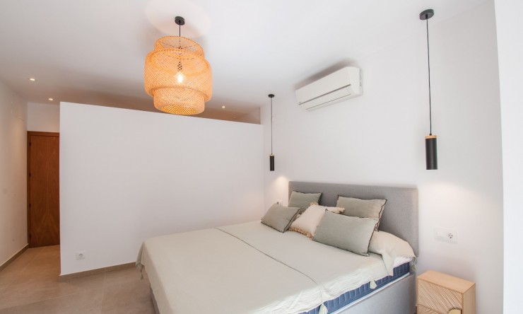 Herverkoop - Villa -
Moraira