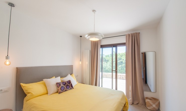 Herverkoop - Villa -
Moraira