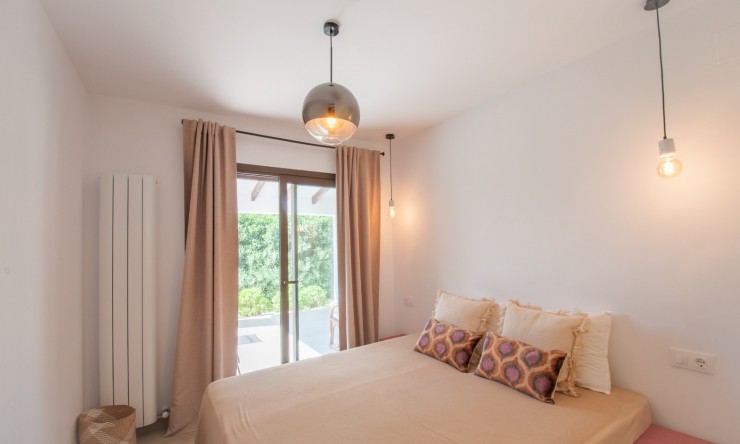 Herverkoop - Villa -
Moraira