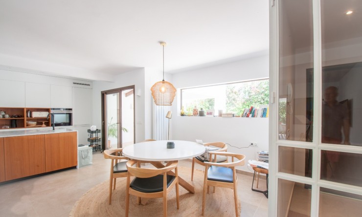 Herverkoop - Villa -
Moraira