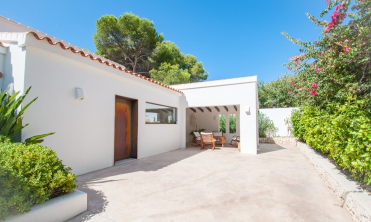 Herverkoop - Villa -
Moraira