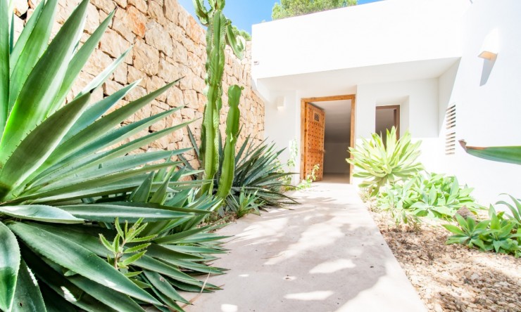 Herverkoop - Villa -
Moraira