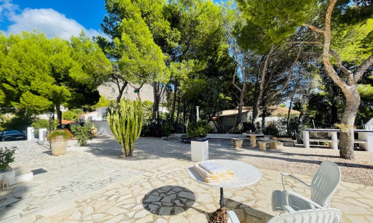 Resale - Villa -
Altea la Vella - Altea