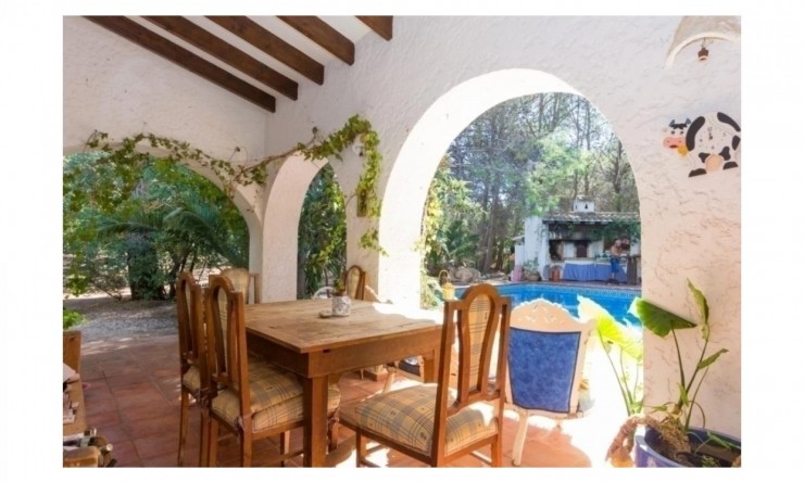 Resale - Villa -
Altea la Vella - Altea