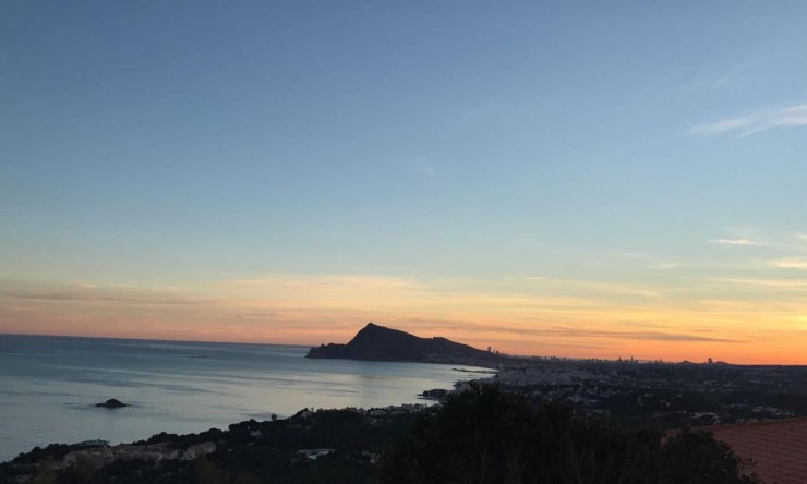 Resale - Plot -
Altea