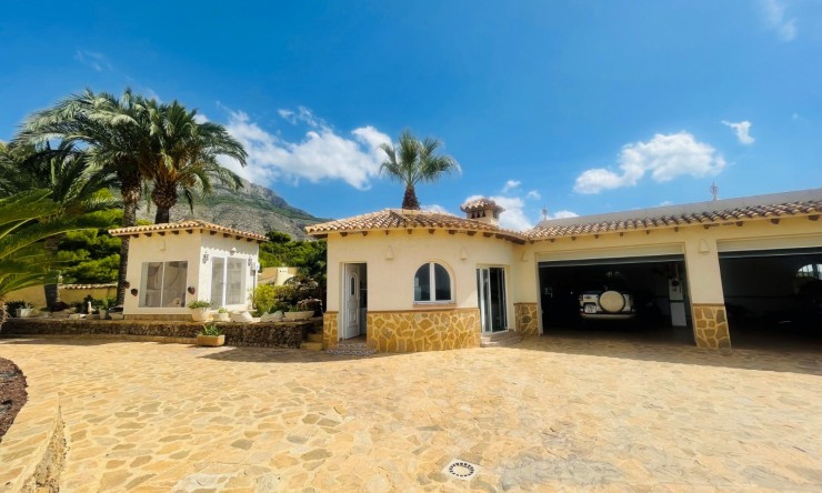 Revente - Villa -
Altea la Vella - Altea