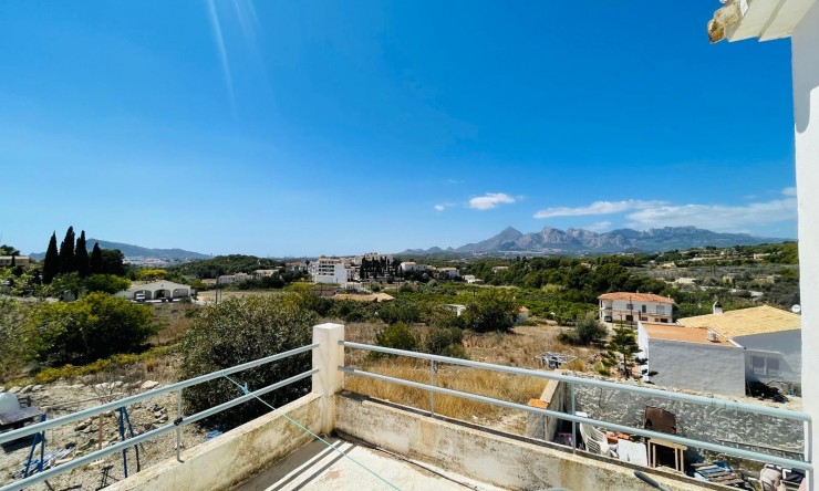 Herverkoop - Villa -
Altea la Vella - Altea