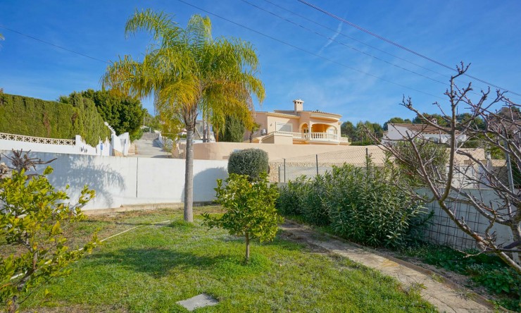 Herverkoop - Villa -
Benissa - La Fustera