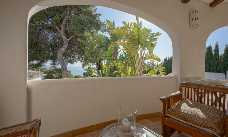 Resale - Villa -
Jávea - La Granadella