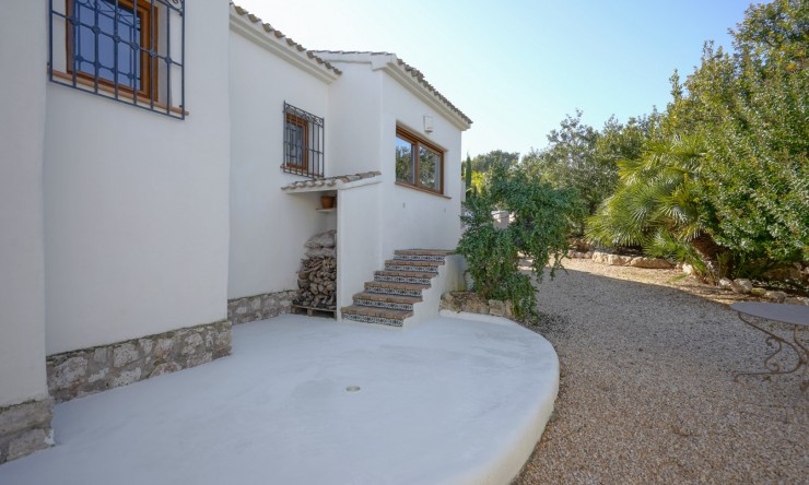 Resale - Villa -
Jávea - La Granadella