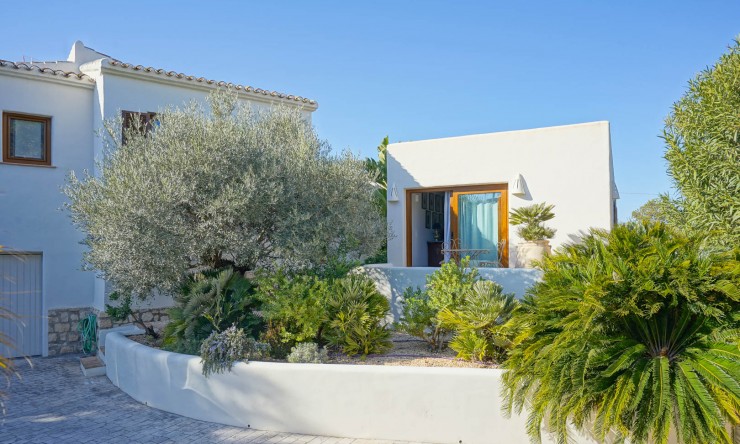 Resale - Villa -
Jávea - La Granadella