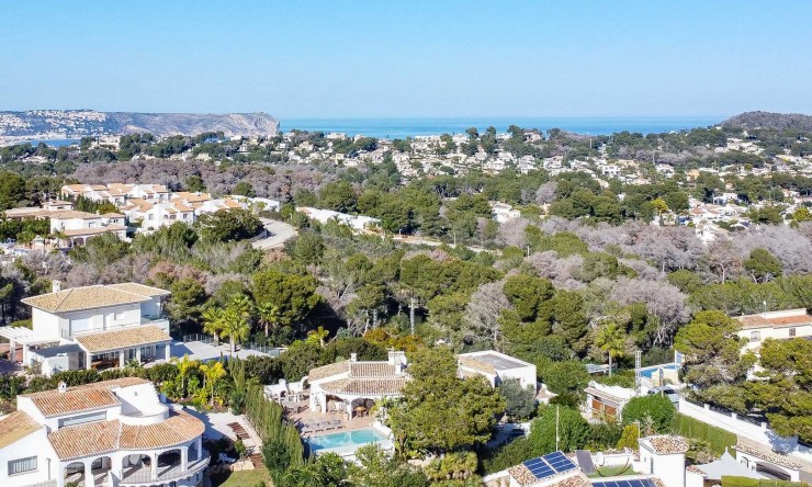 Resale - Villa -
Jávea - La Granadella